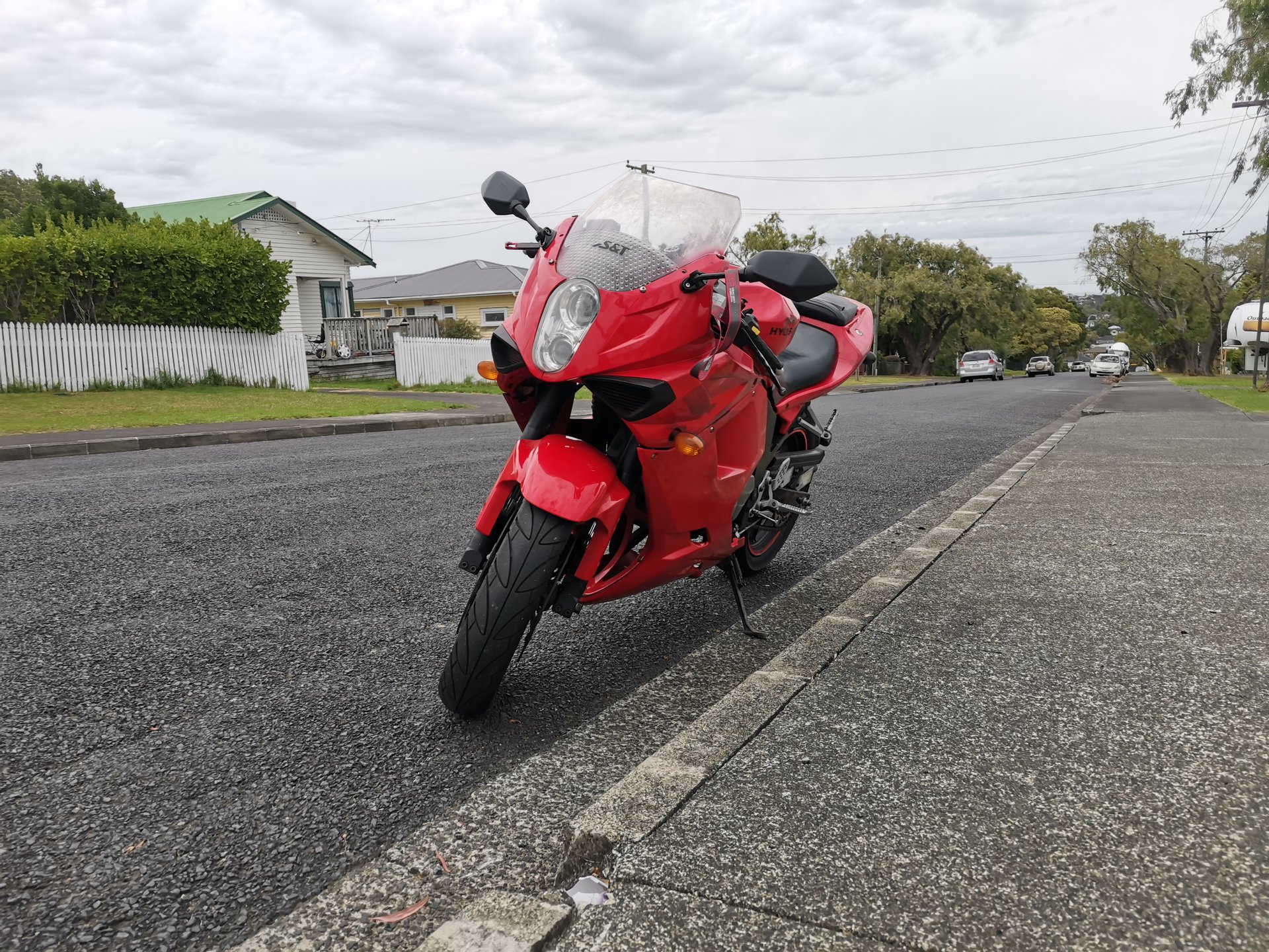 Hyosung_GT250R_IMG_20200317_093936.jpg