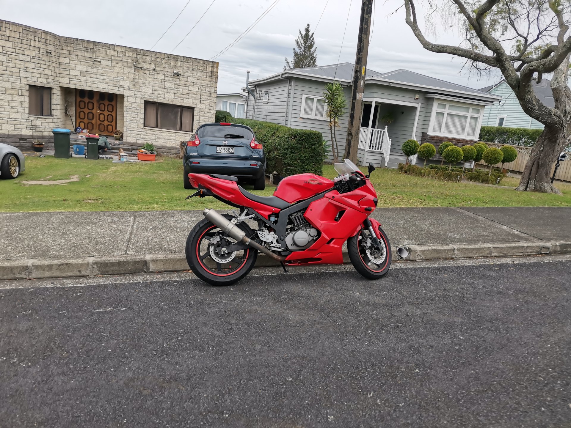 Hyosung_GT250R_IMG_20200317_094007.jpg