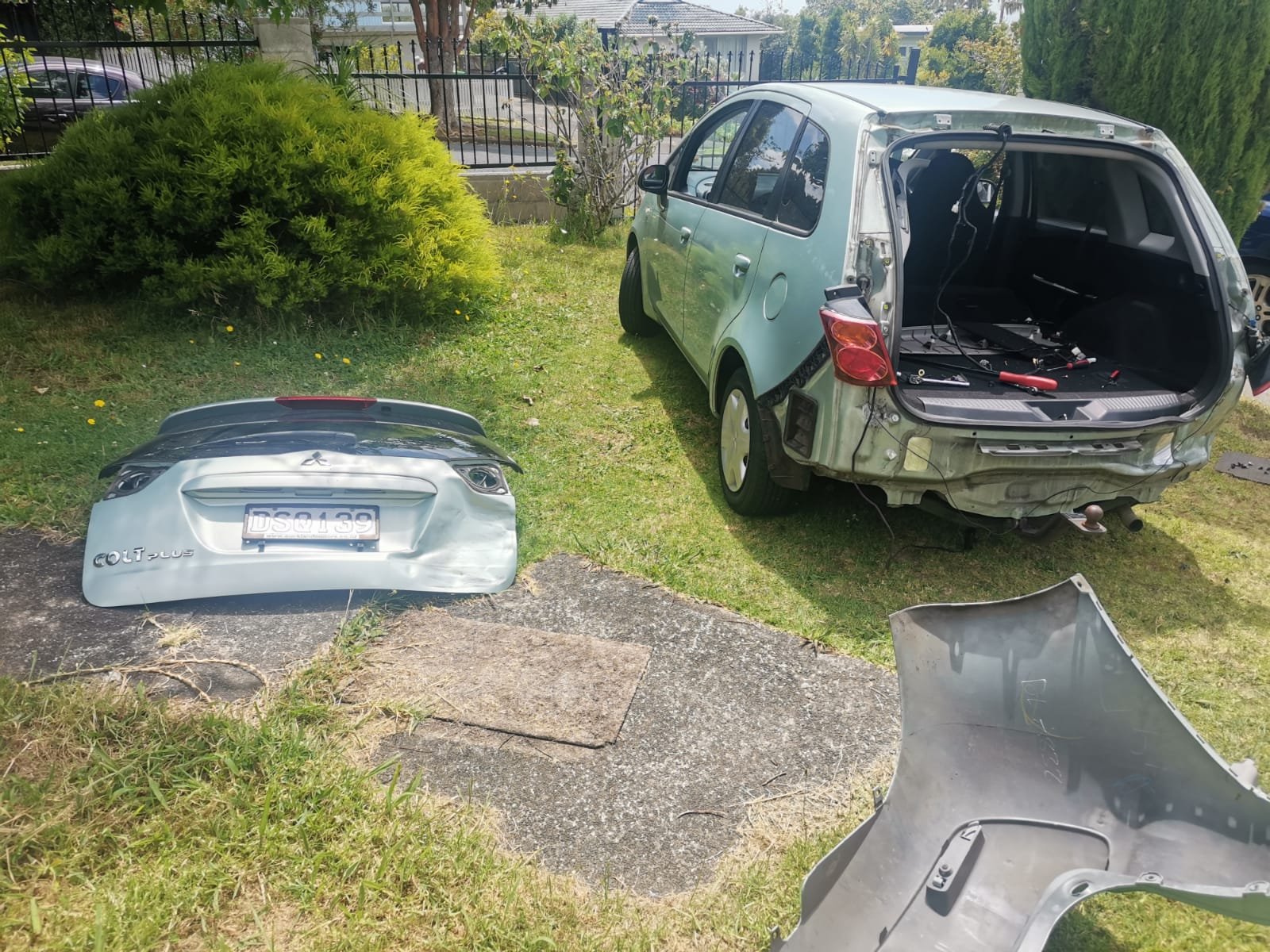 Mitsubishi_Colt_PHOTO-2025-12-15-21-53-44.jpg