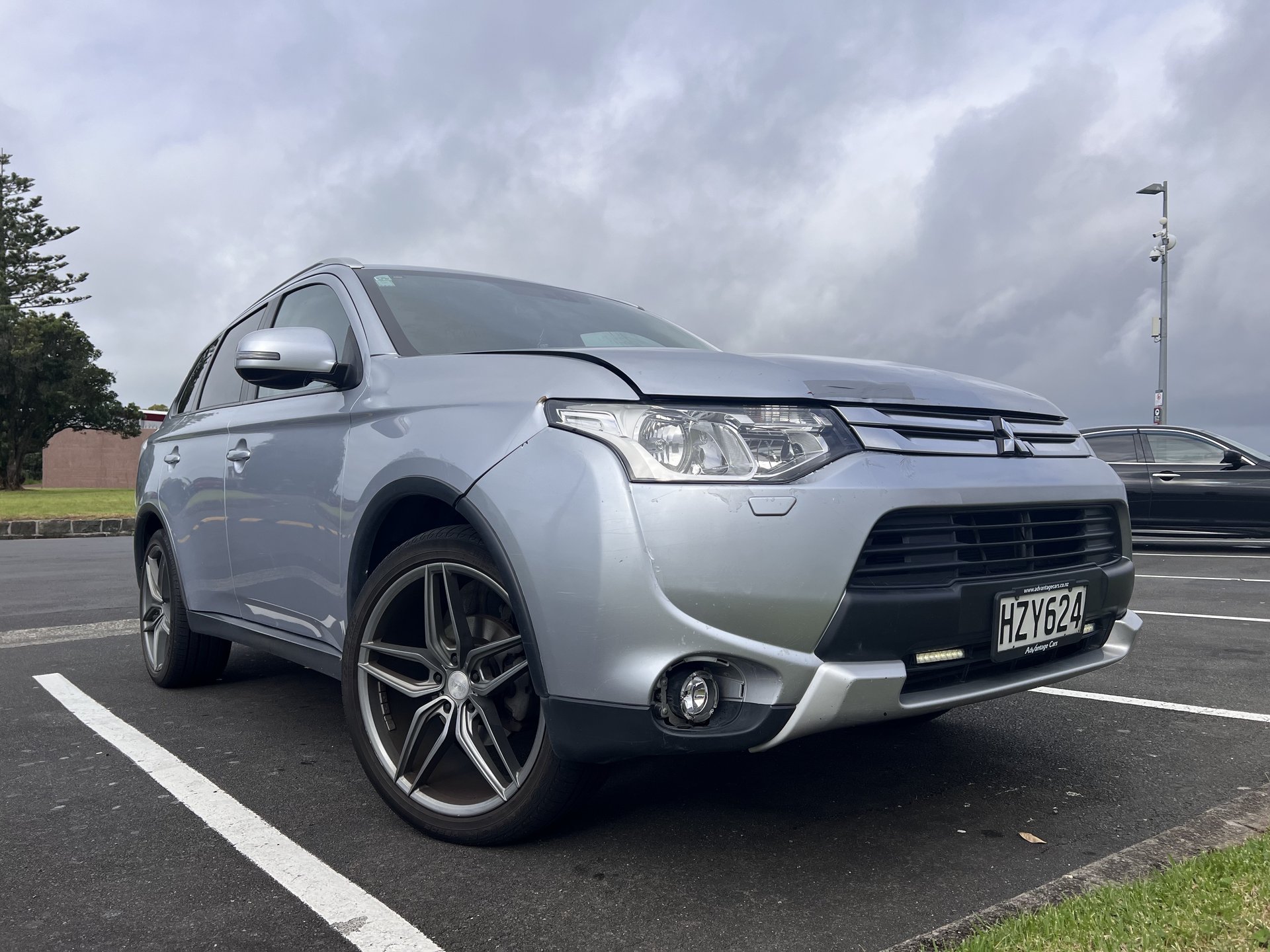 Mitsubishi_Outlander_IMG_8386.jpeg